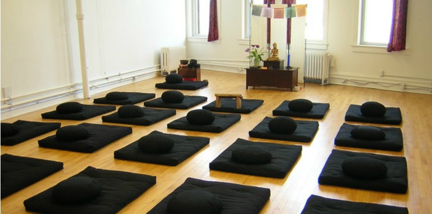 meditation studio for beginners meditating