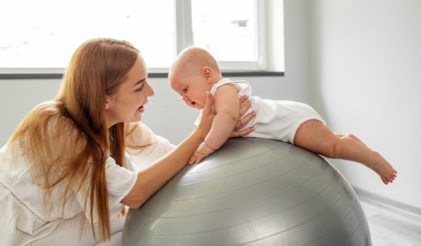 Postpartum Fitness Guide for New Moms